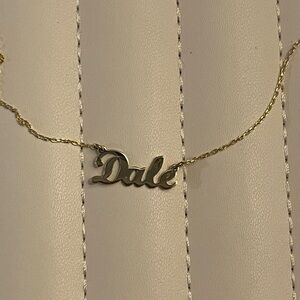 BNWT 14k Solid Yellow Gold Name Necklace “Dale”